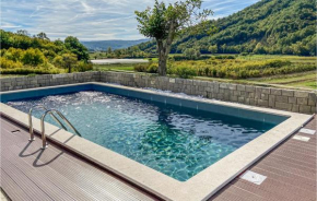 2 Bedroom Stunning Home In Podpican